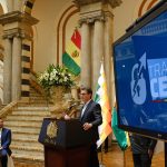 Gobierno lanza plataforma “Reporta tu Tranca” para identificar trámites duplicados, cobros injustificados e incumplimiento de plazos