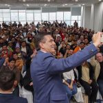 Paz convoca a los nueve gobernadores electos a una reunión en la Casa Grande del Pueblo