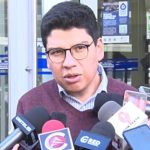 Gobierno y choferes de La Paz acuerdan crear un fondo de garantía para créditos con tasa de interés del 12%