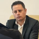 Lara sobre el conflicto: “No me quiero quedar de brazos cruzados; la responsabilidad es de ambos” 