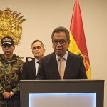 Conformarán una comisión internacional para investigar droga en cargamento de madera en Chile