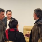 Legislativo y Ejecutivo priorizan el diálogo para resolver el conflicto mientras perfilan tratar ley de estado de excepción