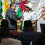 Gobernación de La Paz y municipio de Caranavi coordinan la construcción de la Avenida Cívica, mantenimiento vial e impulso productivo