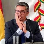 Exministro de Economía retira recurso constitucional contra la censura y Justicia acepta la decisión