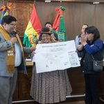 El Alto: Seis urbanizaciones reciben zonificaciones y una Asociación una Ley Municipal