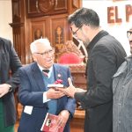 Presentan el libro “Bicentenario de Oruro”, una obra que celebra la historia y tradiciones orureñas