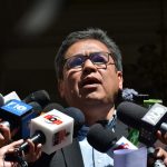 Vocero presidencial: se “quita la subvención” del diésel, pero “no se quita la protección al pueblo boliviano”