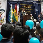 Presidente Paz inaugura el pago del Bono Juancito Pinto, que sube a Bs 300 y beneficiará a más de 2,2 millones de estudiantes