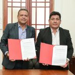 Gobernación y Alcaldía de Tipuani firman convenio para la construcción del puente Cangalli-Carhuarani