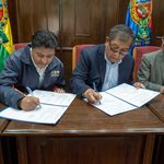 Autoridades de la UMSA presentan estudio técnico sobre etanol anhidro al Ministerio de Hidrocarburos y Energías
